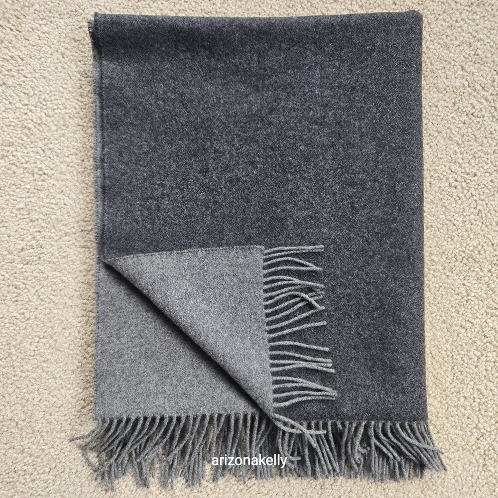 Kit + Ace Wool Cashmere Thick Oversized Scarf Grey/Grey